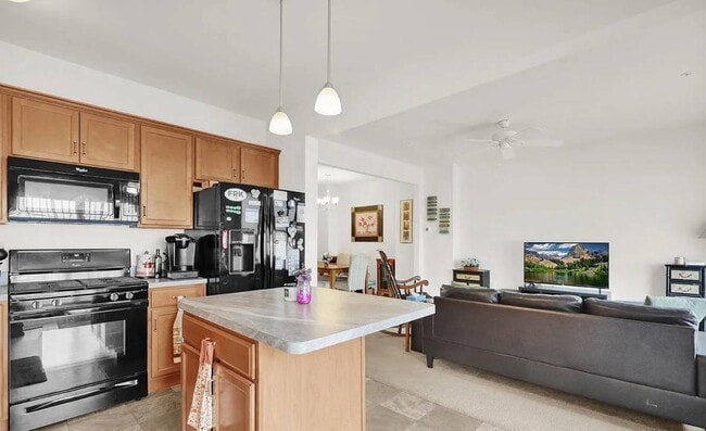 Foto del edificio - 36 Morgan Spring Dr