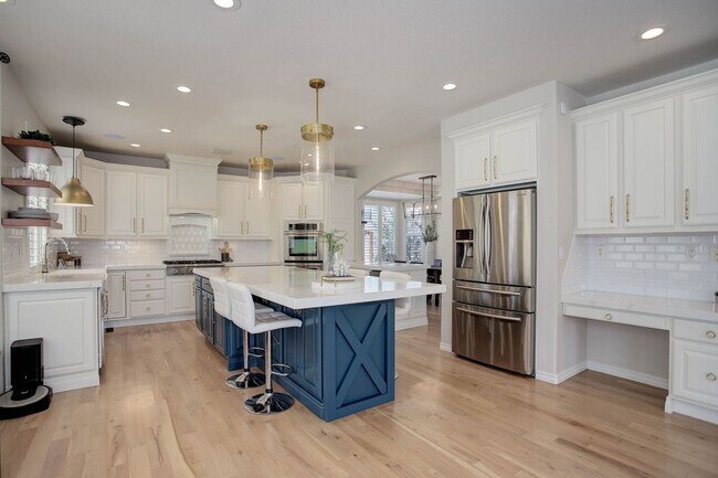 Building Photo - Gorgeous home within the prestigious priva...