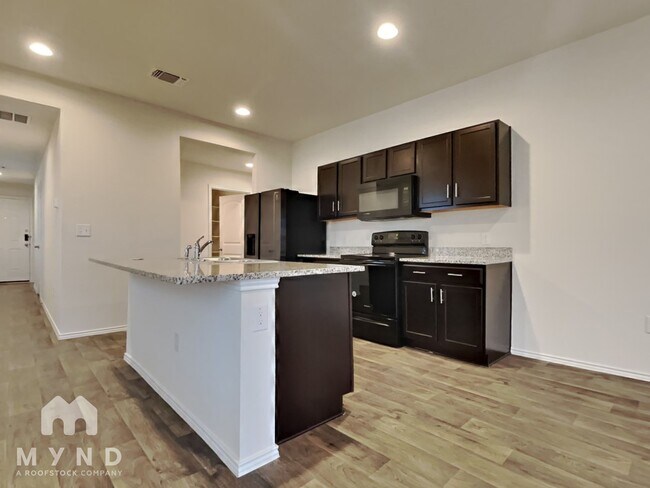 Building Photo - 14926 Talus Rd