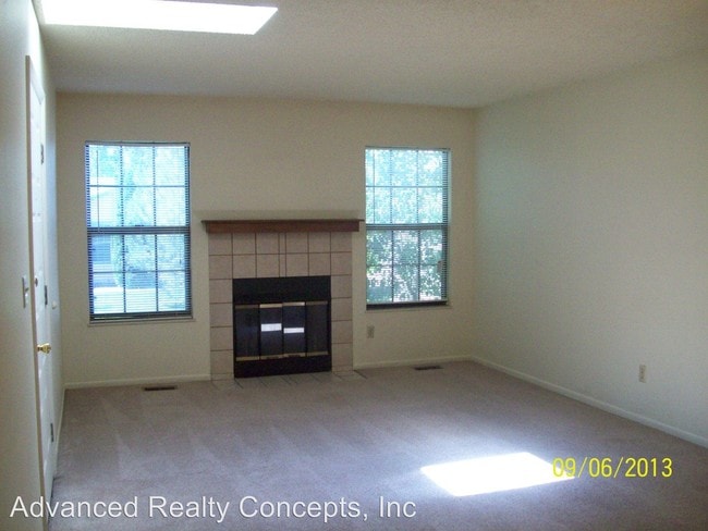 Building Photo - 2 br, 1 bath House - 6510 Apex Court