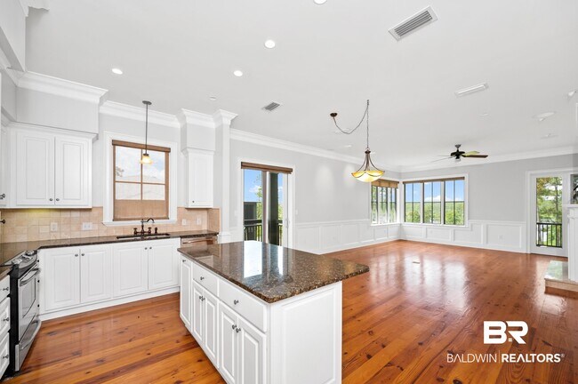 Foto del edificio - 32511 Water View Dr E
