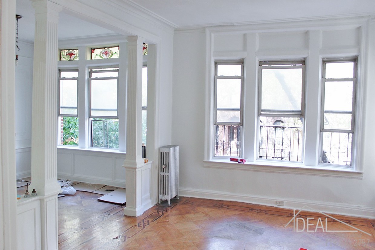 Primary Photo - Super sunny 3 Bedroom Available in Park Slope