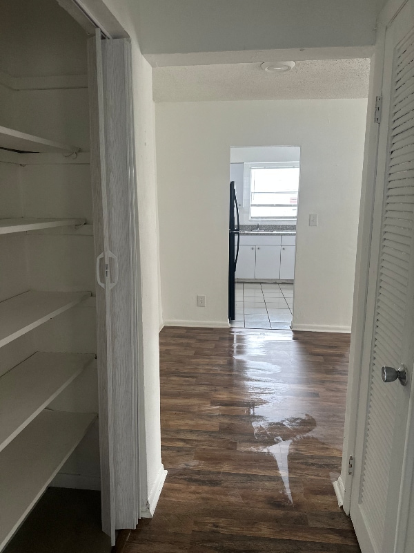 Foto del edificio - 3701 SW 59th Terrace