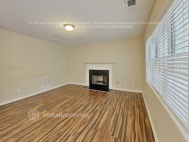 Foto del edificio - 2323 Wavetree Ln NW