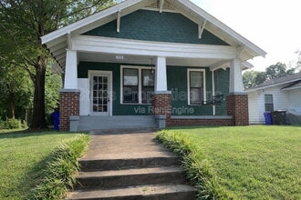 Building Photo - 713 Meridian St