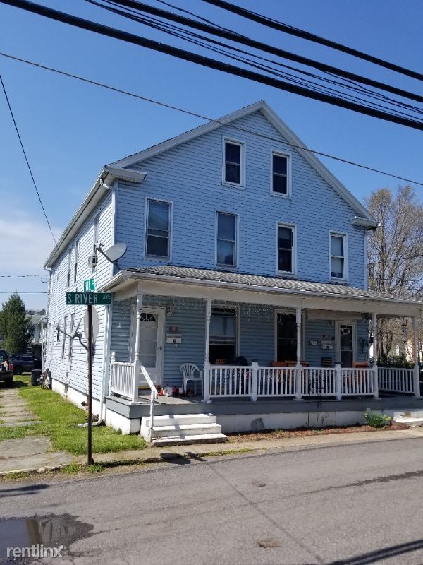 Building Photo - 432 S River Ave