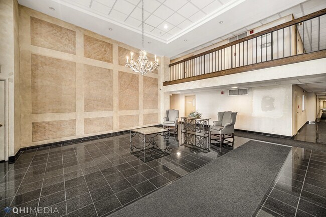 Building Photo - 6340 Americana Dr