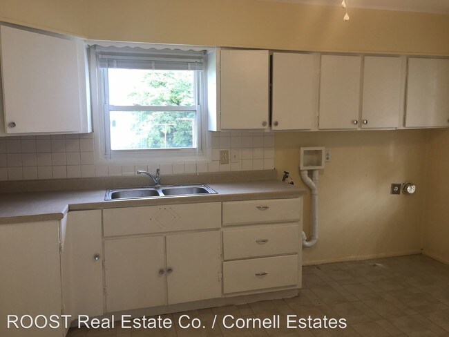 Foto del edificio - 540 Mead Ln