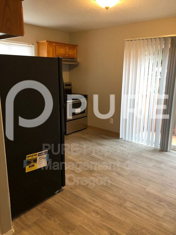 Building Photo - 5623 SE 84th Ave
