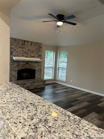 Foto del edificio - 3108 Clovermeadow Dr
