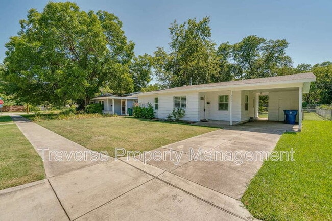 Building Photo - 5805 Strayley Ave.