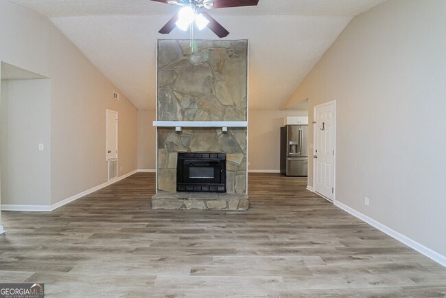 Building Photo - 80 Hartley Way