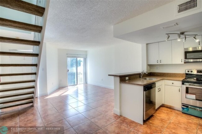 Foto del edificio - 510 NW 86th Pl