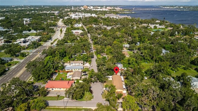 Foto del edificio - 1731 4th Ave E