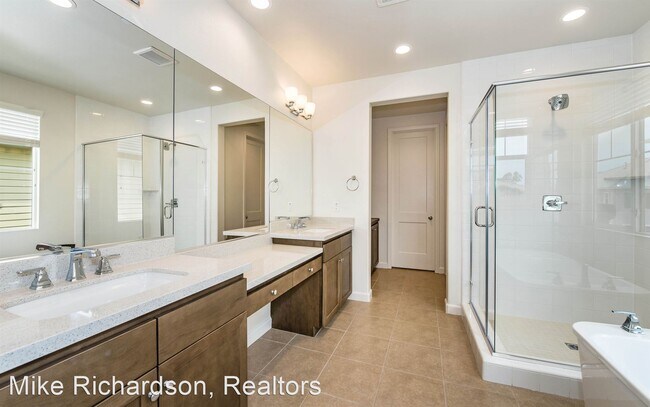 Foto del edificio - 4 br, 2.5 bath House - 6624 Calle Koral
