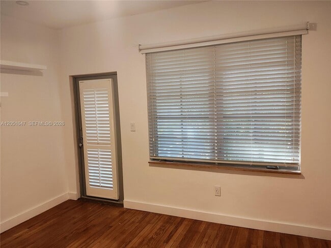 Foto del edificio - 717 Jefferson Ave