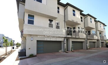 Building Photo - 1511 W Bushell St