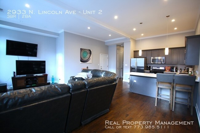 Foto del edificio - 2933 N Lincoln Ave