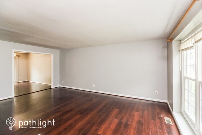 Building Photo - 502 Batley Court, Falmouth, VA, 22406