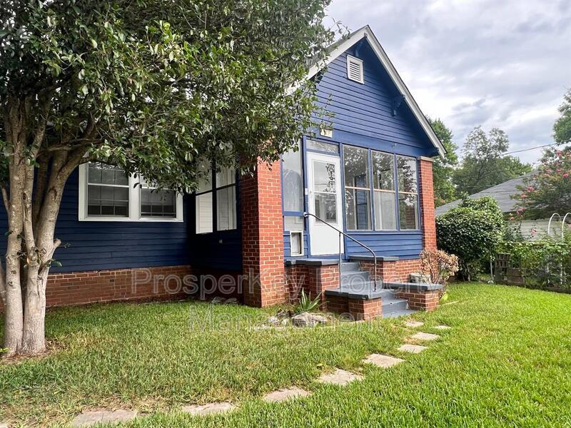 Foto principal - 927 Neill Dr
