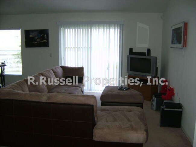 Foto del edificio - Lovely three bedroom two bath home in Delt...