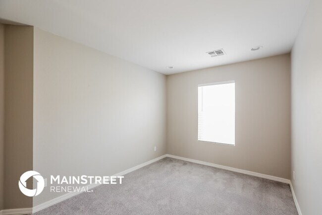 Foto del edificio - 2000 N 36th St