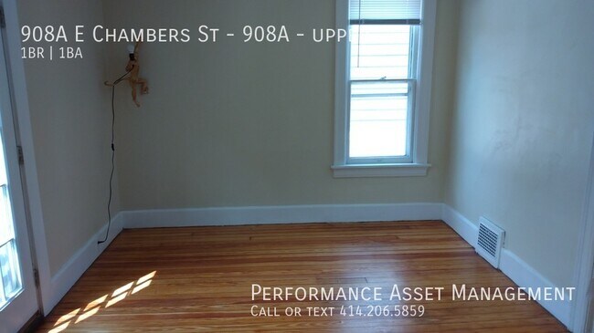 Foto del edificio - Completely Remodeled 1BED/1BATH Riverwest ...