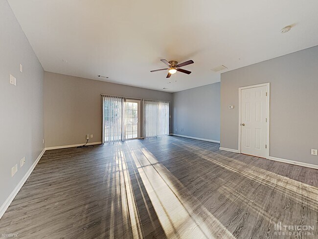 Foto del edificio - 3038 Deerborne Ct