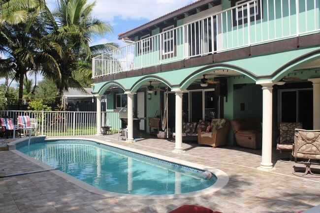 Building Photo - 13847 Geranium Pl