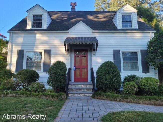 Building Photo - 3 br, 2 bath House - 500 E Government Avenue