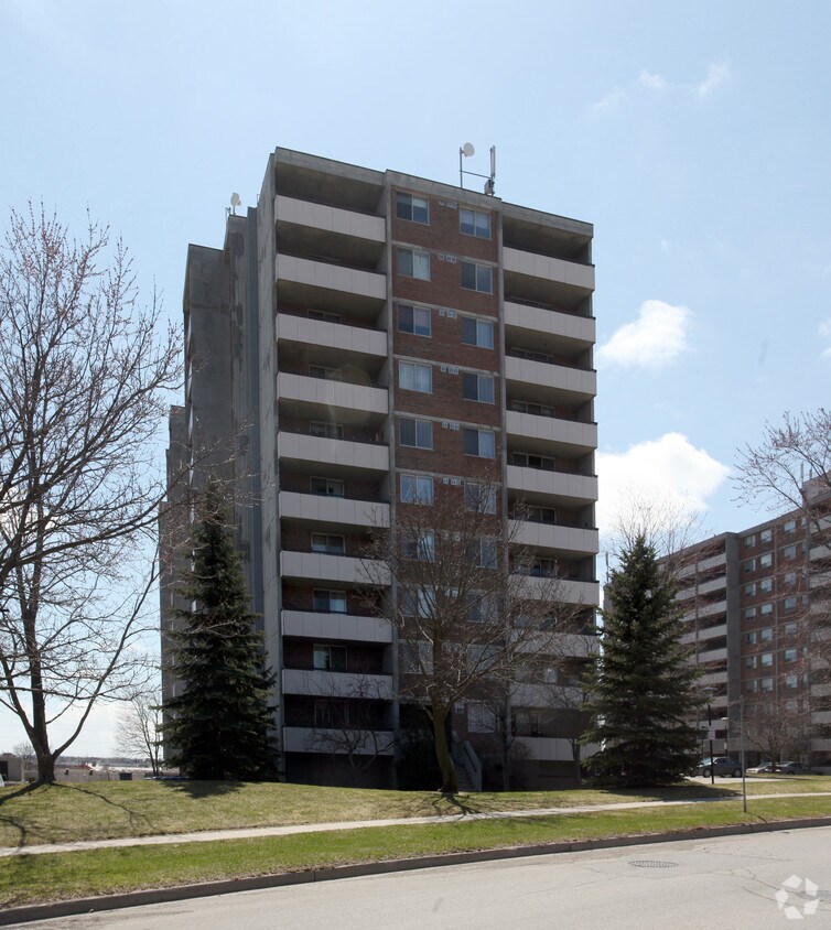 Building Photo - 40 William Roe Blvd