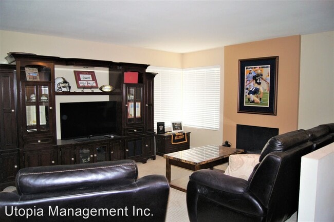 Building Photo - 3 br, 2 bath House - 10756 Sayers Ct.