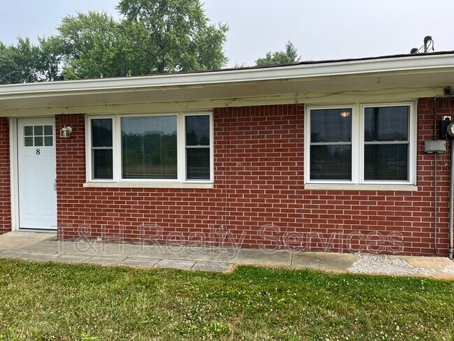Building Photo - 2924 S County Road 1050 E