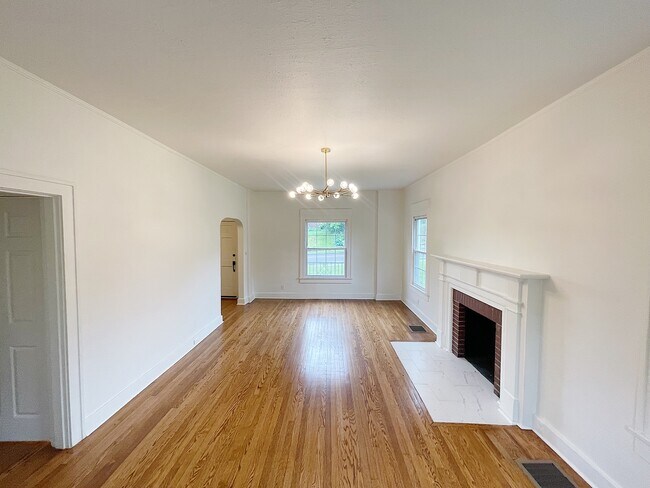 Foto del edificio - 1205 Oglewood Ave