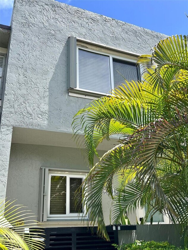 Primary Photo - 9046 SW 203rd Terrace
