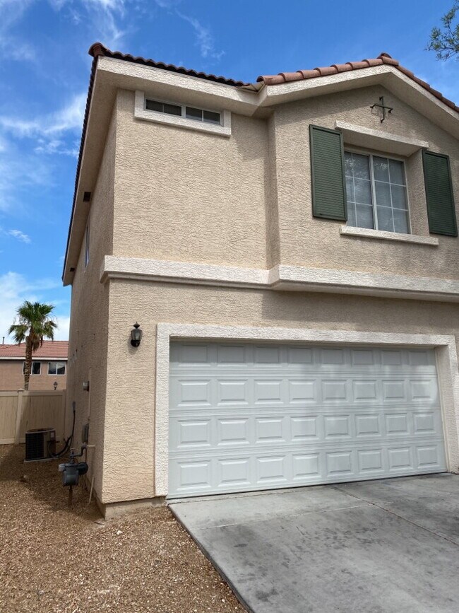 Foto del edificio - 5210 Blooming Mesa Ct