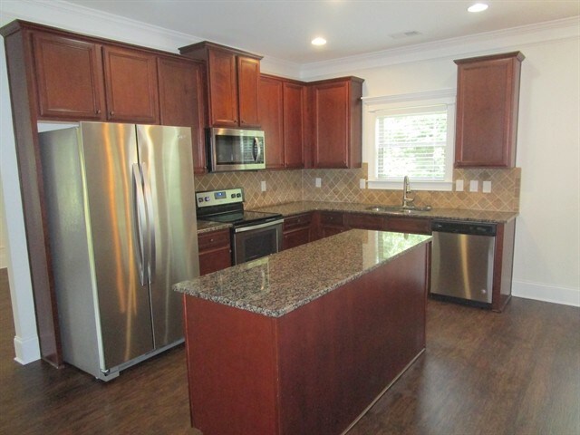 Foto del edificio - 2572 Corey Park Dr