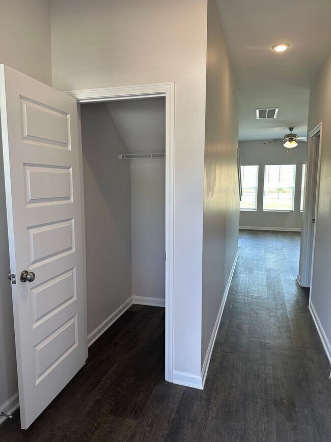 Foto del edificio - Three Bedroom | Two and a Half Bathroom Home in Cullman