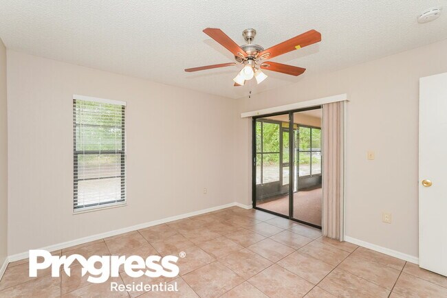 Foto del edificio - 5206 Hope Ln