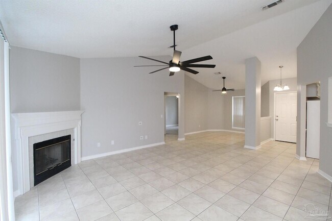 Foto del edificio - 1713 Cahaba Cir