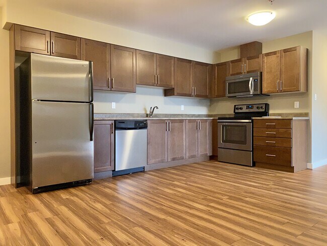 Photo du bâtiment - 808-808 S Island Hwy