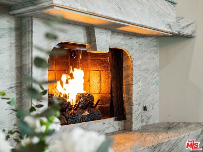 Foto del edificio - 2210 Jeffersonia Way