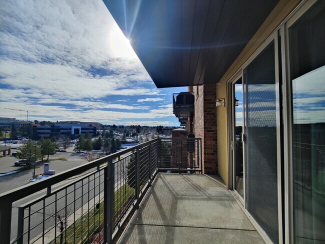 Foto del edificio - 9019 E Panorama Cir