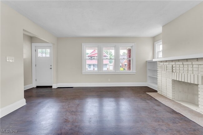 Foto del edificio - 4902 E 111th St