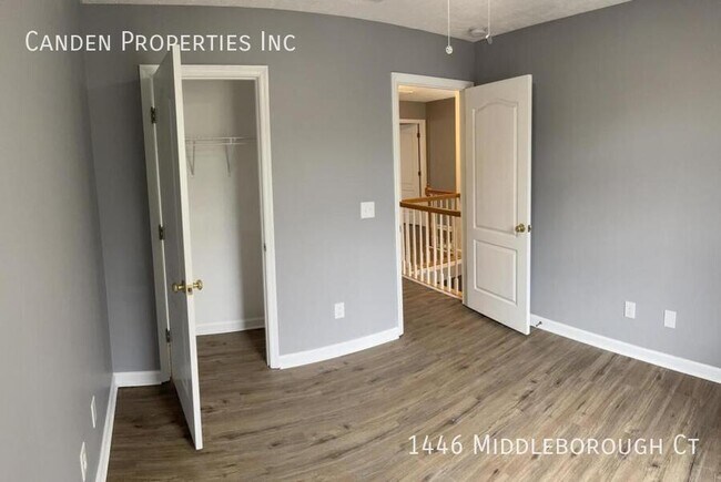 Foto del edificio - 1446 Middleborough Ct