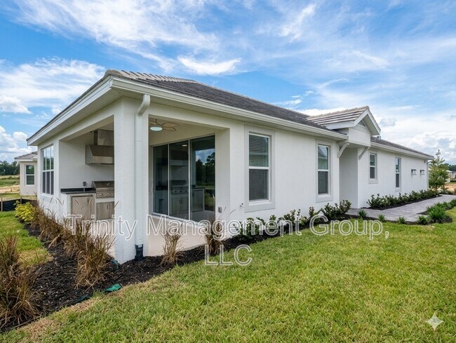Building Photo - 3874 Fraccareta Wy
