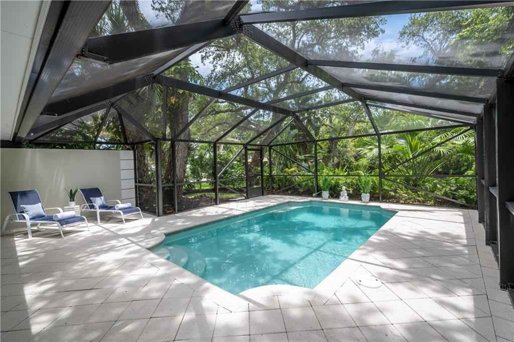 pool - 400 Live Oak Rd