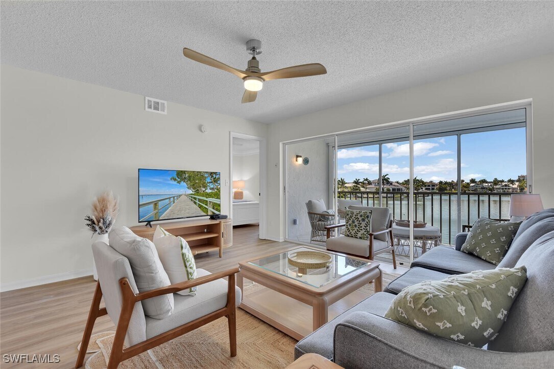 Foto principal - 10682 Gulf Shore Dr