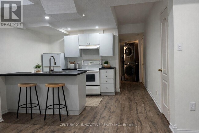 Photo du bâtiment - 2360 Clearside Ct