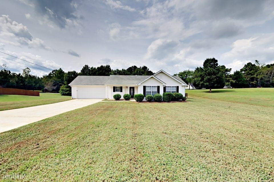 195 Falcon Ridge Dr, Covington, GA 30016 House Rental in Covington